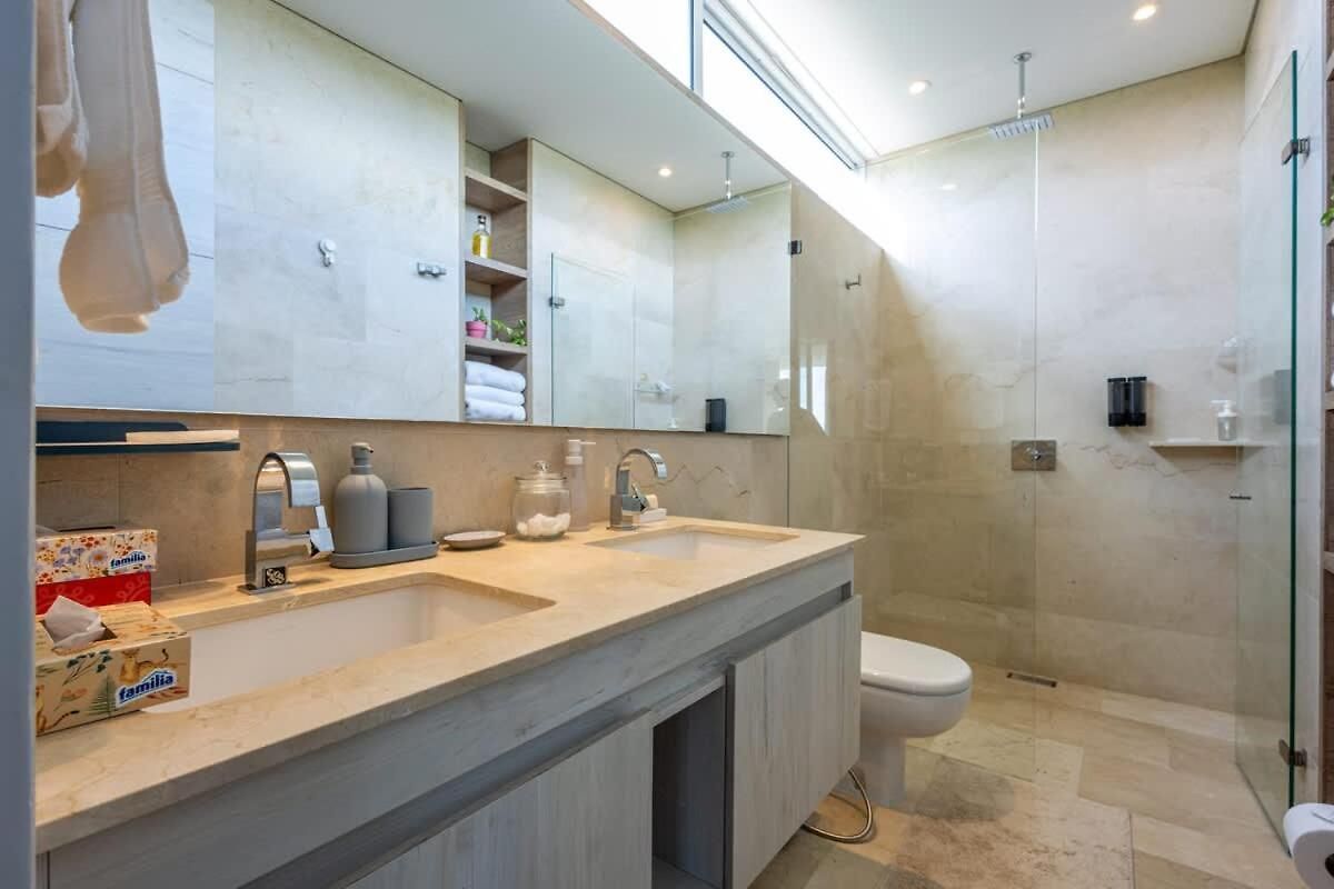 Amazing With Ocean View For 7 People In Baru