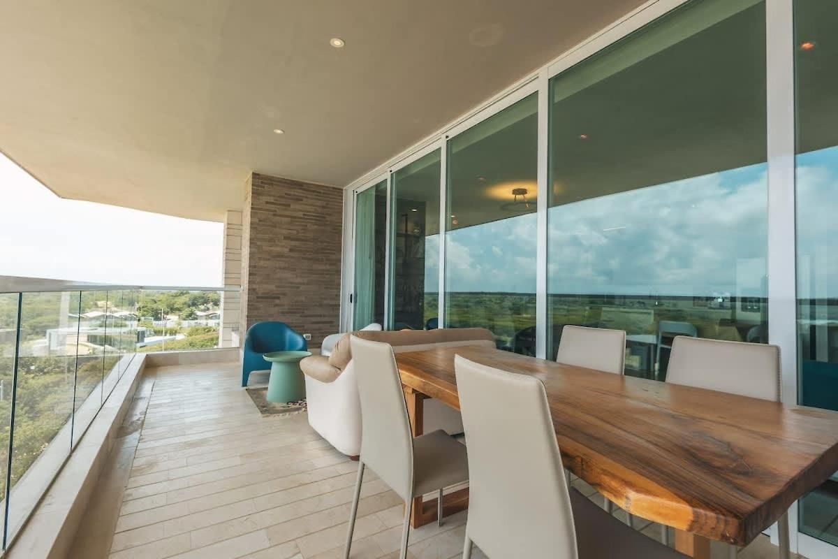Amazing With Ocean View For 7 People In Baru Apartamento