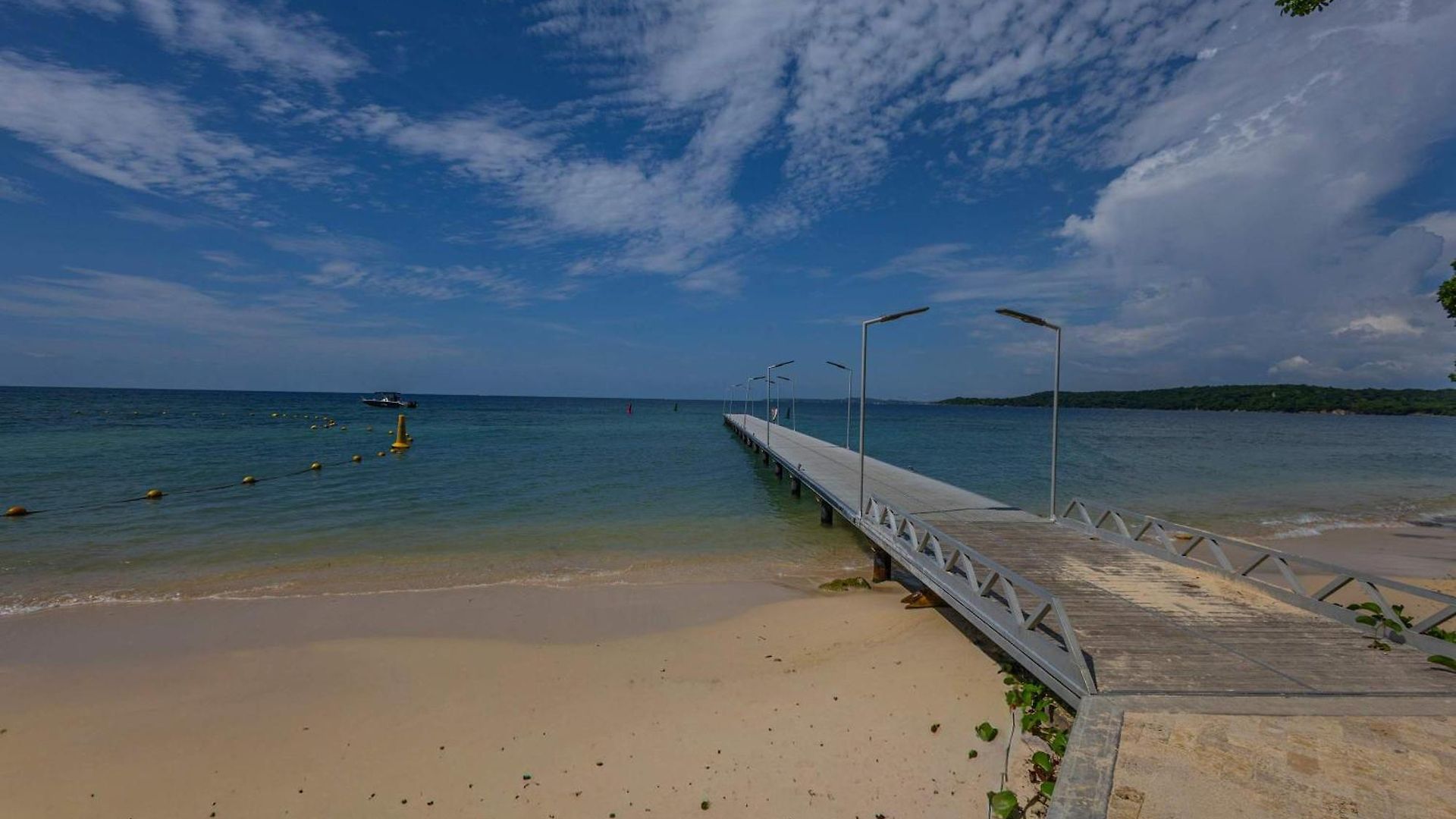Amazing With Ocean View For 7 People In Baru Apartamento