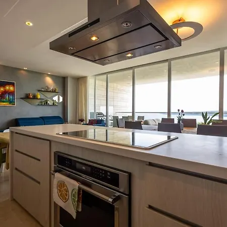 Amazing With Ocean View For 7 People In Baru Apartamento *